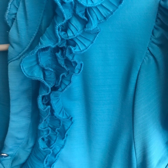 Heart Soul Blue ruffle top XL - Picture 5 of 5